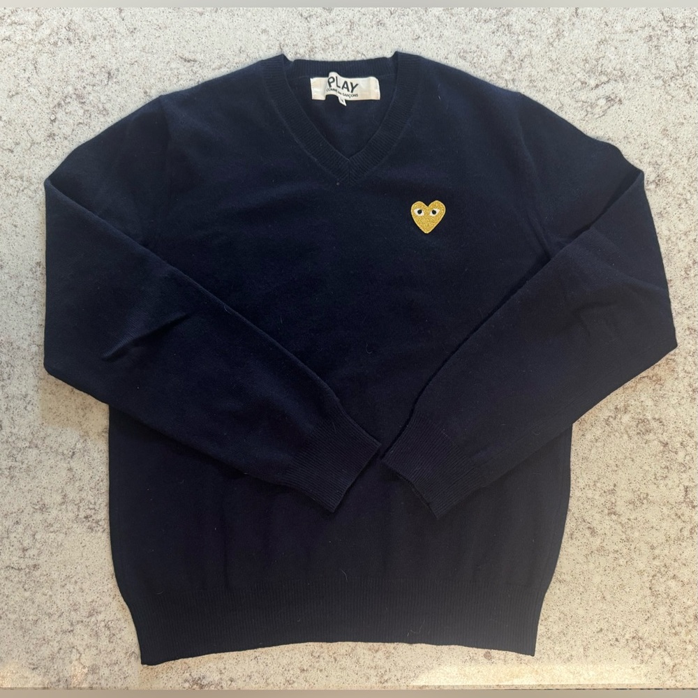 Comme des Garçons Play Heart V-neck Sweater with small gold heart